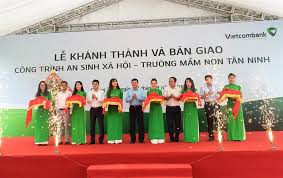 Lễ khánh thành và bàn giao công trình ASXH Trường mầm non Tân Ninh tại tỉnh  Quảng Bình do Vietcombank tài trợ 3 tỷ đồng