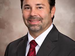 Lee Memorial Health System's finance chief stepping down