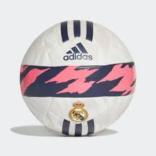 Experience of belonging to real madrid! Adidas Futbolnyj Myach Real Madrid Club Belyj Adidas Rossiya