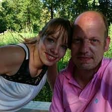 Evelyn Sperry's Instagram, Twitter & Facebook