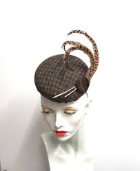 Harris Tweed Pheasant Feather Hat Plaid Beret Winter Etsy Feather Hat Green Fascinator Wedding Hats