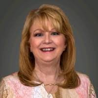 Sandy Mathis's Instagram, Twitter & Facebook