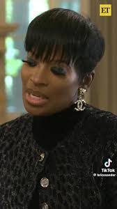 Yolanda Pitts's Instagram, Twitter & Facebook