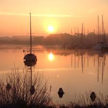 Lever De Soleil En Bretagne Sur Le Port D Arzal Morbihan Bretagne France Hiver Lever De Soleil Bretagne Lieux
