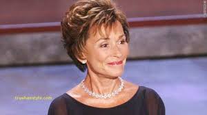 Последние твиты от judge judy (@judgejudy). Judge Judy Hairstyle Judge Judy Here Comes The Judge Judge Judy Sheindlin