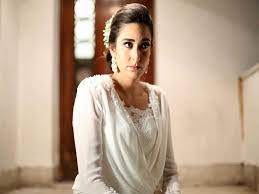 ينشر موقع شبابيك موعد عرض مسلسل ليه لأ بطولة الفنانة امينة خليل والتي تخوض السباق الرمضاني متأخرة بهذا المسلسل ومن المقرر أن يعرض مسلسل ليه لأ للفنانة أمينة خليل على قناة mbc مصر التي تعرض العديد من المسلسلات والبرامج الرمضانية. Ø£Ù…ÙŠÙ†Ø© Ø®Ù„ÙŠÙ„ Ø¹Ø§Ù„ÙŠØ© ÙÙŠ Ù„ÙŠÙ‡ Ù„Ø£ ÙØªØ§Ø© Ù…ØªÙ…Ø±Ø¯Ø© Ø¹Ù„Ù‰ Ø­Ù‚ Ù…ØµØ±Ø§ÙˆÙ‰