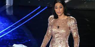 Rula jebreal nasce ad haifa (israele) il 24 aprile del 1973 e non ha avuto un'infanzia facile. Festival Di Sanremo S2020 Il Monologo Di Rula Jebreal Video Raiplay