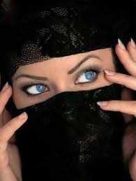 صور بنات ملثمات خقق 2012 صور بنات مبرقعات 2012 صور بنات لثمه 2012 صور بنات نقاب Fotos De Meninas Meninas Fotos