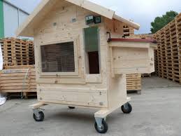 Huhnerstall Mit Satteldach In 2020 Poultry House Chicken Coop Small House Plans