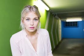 Julie van den steen (born july 30, 1992) is famous for being tv show host. Picture Of Julie Van Den Steen