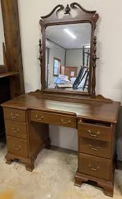 Finch Fine Furniture Wood Vanity With