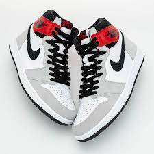 Jordan 1 Retro High Black White Light Smoke Grey Pin On Sneakers