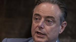 Le «Swaelens» couronne Boschmans et Verhaegen Premières victoires pour  chacun des deux lauréats sur le Lion et La Marache à Waterloo