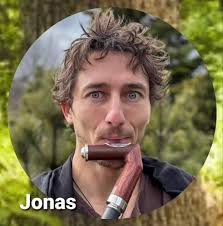 The vertical headjoint/ embouchure vertical