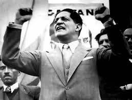 Navegación, búsqueda bogotazo bogotazo.jpg tranvía ardiendo frente al capitolio nacional. Analisis El Bogotazo Y La Participacion Fidel Castro En La Insurreccion Popular