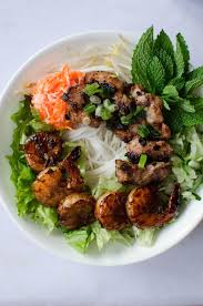 Vietnamese Vermicelli Bowls With Grilled Pork And Shrimp Bun Thit Nuong Recipe Asian Fusion Recipes Vermicelli Recipes Recipes
