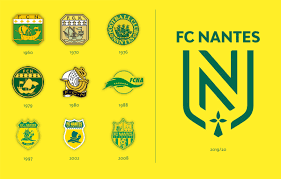 Coloriage foot logo nantes à imprimer du livre de coloriage foot. History Sailing Away In Fc Nantes New Logo Alfalfa Studio