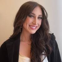 Mindy Werth's Instagram, Twitter & Facebook