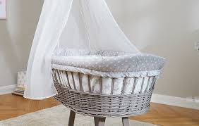 In dieser anleitung zeige ich euch, wie ihr den himmel am bett anbringt. Bettchen Matratze Bettwasche Komplettset Alvi Gmbh