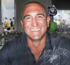 Annes son Robert mördades av svensk sjöman i Thailand