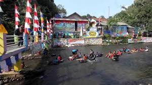 Mengumpulkan senarai lokasi menarik di sekitar kundasang dan ranau sebagai panduan sepanjang percutian anda! 3 Tempat Wisata Alam Yang Asyik Di Sekitar Bendung Katulampa Travel Tempo Co