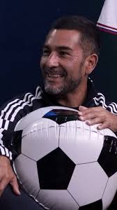 El fútbol, la tecnología, los videojuegos 🌏⚽️🎮🕹️saber gestionar el  tiempo en pantalla será fundamental !!!