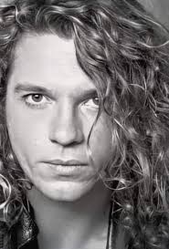 These sites aren't just about posting pictures of Michael. These pages  represent remembrance and friendship from people from all over the world.  That's wonderful and great 💙♥️Thank you my friends💙