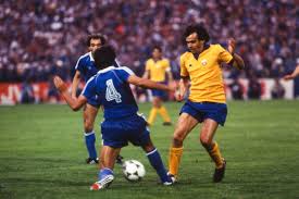 Dragon force football club porto. Juventus Get Porto In Champions League Round Of 16 Black White Read All Over