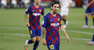 Nervii lui leo messi au cedat în finalul primei reprize, atunci când argentinianul a avut un conflict cu un fundaş advers. Fc Seville Barca Diego Carlos Fait Peter Un Plomb A Messi