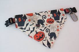 Of the resources found online, a tutorial found on childmade was the dog bandana template i chose (with slight modifications) to make a bandana. Diy Dog Bandanas For Under 3 Spoonflower Blog