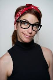 Nicole Schreiber's Instagram, Twitter & Facebook