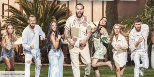 Cette saison est diffusée du 31 août 2020 au 27 novembre 2020 sur w9 8. Objectif Reste Du Monde Date De Diffusion Candidats Regles Du Jeu Tout Savoir Sur La Nouvelle Tele Realite Evenement De W9