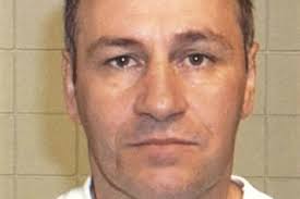 Depuis le départ de son père, il ne supporte plus ses manies, ses goûts, sa. Yiwltcrosa430m