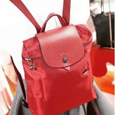 Découvrez notre sélection à prix bas et bénéficiez de 5% minimum remboursés sur votre achat. Sac A Dos Pliage Club By Longchamp Boutique Chic Tahiti Facebook