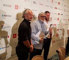 A few rounds with shane macgowan to greet the crowds on friday. Na Festival Do Karlovych Varu Prijede Johnny Depp Ireport Music Style Magazine