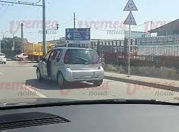 El are nevoie de atenţie, aproape în permanenţă. Faza Zilei Noua Moda De Condus La Vaslui Pe Timp De Canicula Video Vremea Noua Liderul Presei Vasluiene