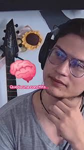 Yo también escucho voces 👹🌻 #cici #mx #dola