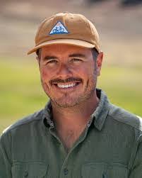 Gage Ewing's Instagram, Twitter & Facebook