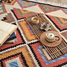 Scholars attribute the emergence of the craft to the mughal. Kelim 100 Wolle Handgefertigte Teppich Geometrische Indische Teppich Plaid Striped Moderne Zeitgenossische Tapisserie Matte Design Bohmischen Nordischen Stil Indian Rugs Design Carpetstyle Carpet Aliexpress