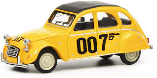 Amazon Com Schuco 452016600 Citroen 2cv 007 1 64 452016600 Citroen Model Car Model Vehicle Yellow Black Toys Games