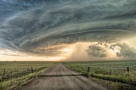 Stopnia dla województwa śląskiego, przewidując szkwał, a nawet trąby powietrzne. Lowcy Burz Lowcy Burz Meteorologia Sieciowa