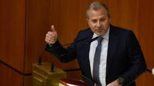 ‫جبران باسيل يعلن حجب الثقة عن الحكومة ...‬‎