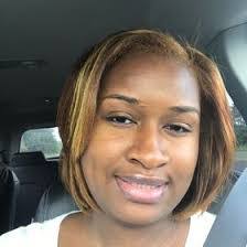 Lynette Horne's Instagram, Twitter & Facebook