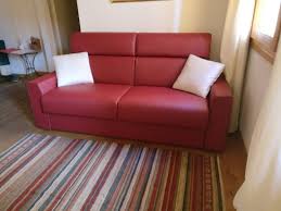 Di un divano letto, oltre alle misure da chiuso, contano soprattutto quelle da aperto e le dimensioni del piano di riposo. Divano Letto Matrimoniale Picture Of Al Piccolo Clarin Venice Tripadvisor