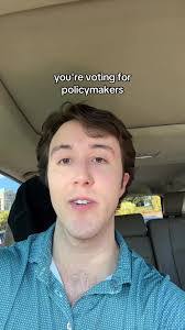 Amy Ledet's Instagram, Twitter & Facebook