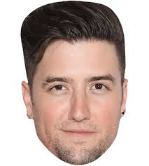 He played the role of logan mitchell on the nickelodeon series big time rush and is. Logan Henderson Stubble Maske Aus Karton Celebrity Cutouts