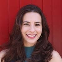 Deena Ellis's Instagram, Twitter & Facebook