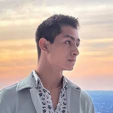 Emilio Mariscal's Instagram, Twitter & Facebook