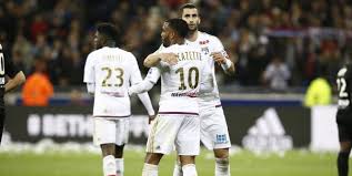 (bild zeitung out) manuel lazzari of ss lazio and chaka traore of parma calcio battle for the ball during the serie a match between ss lazio and parma calcio at stadio olimpico on may 12, 2021 in rome, italy. Chaka Traore Chakatraor7 Twitter