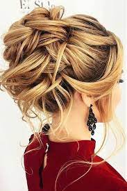 18 Creative Unique Wedding Hairstyles See More Http Www Weddingforward Com Creative Un Unique Wedding Hairstyles Elegant Wedding Hair Wedding Hairstyles